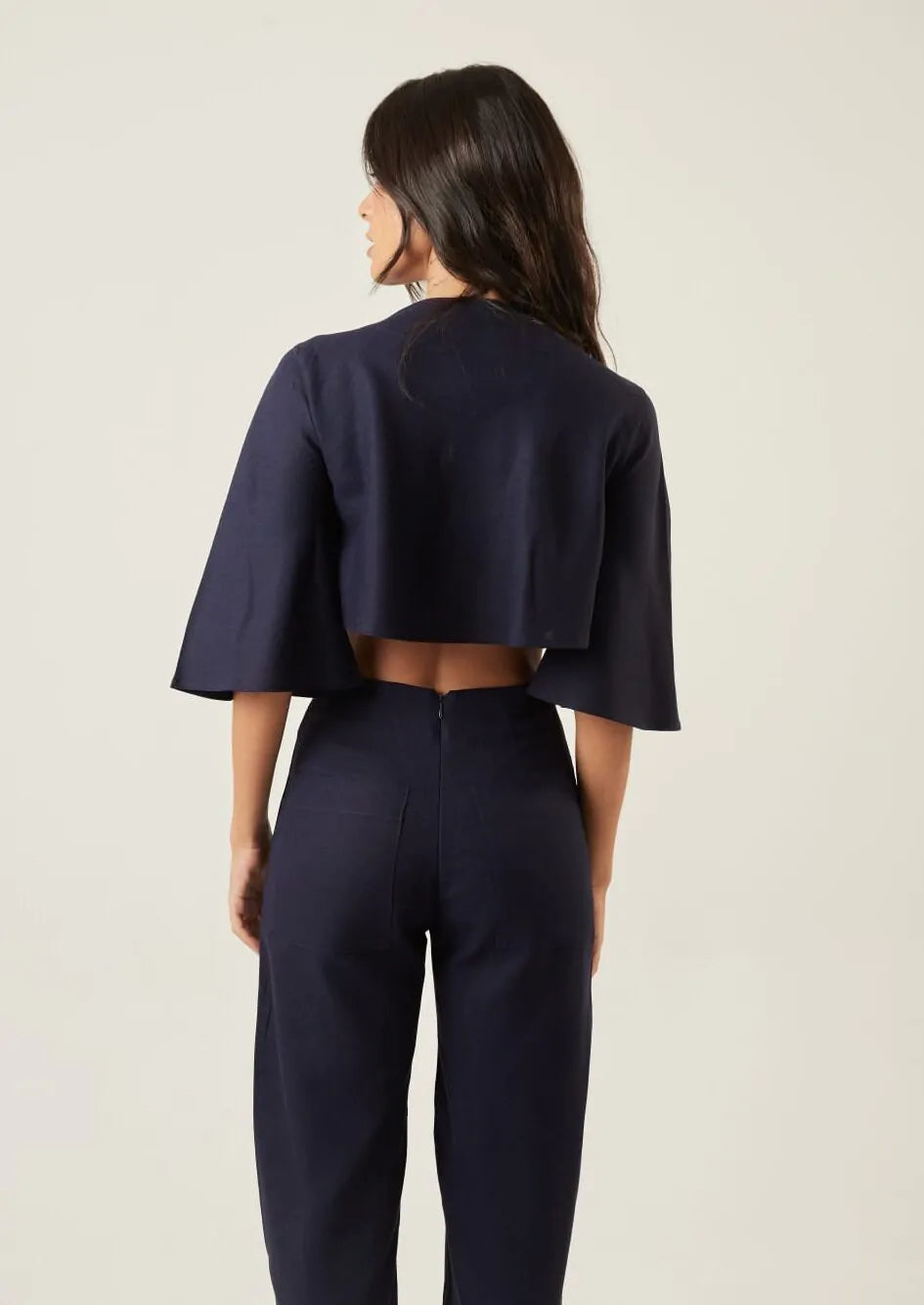 16a80532-a86b-4780-a0a7-4b81dc8c5d6f