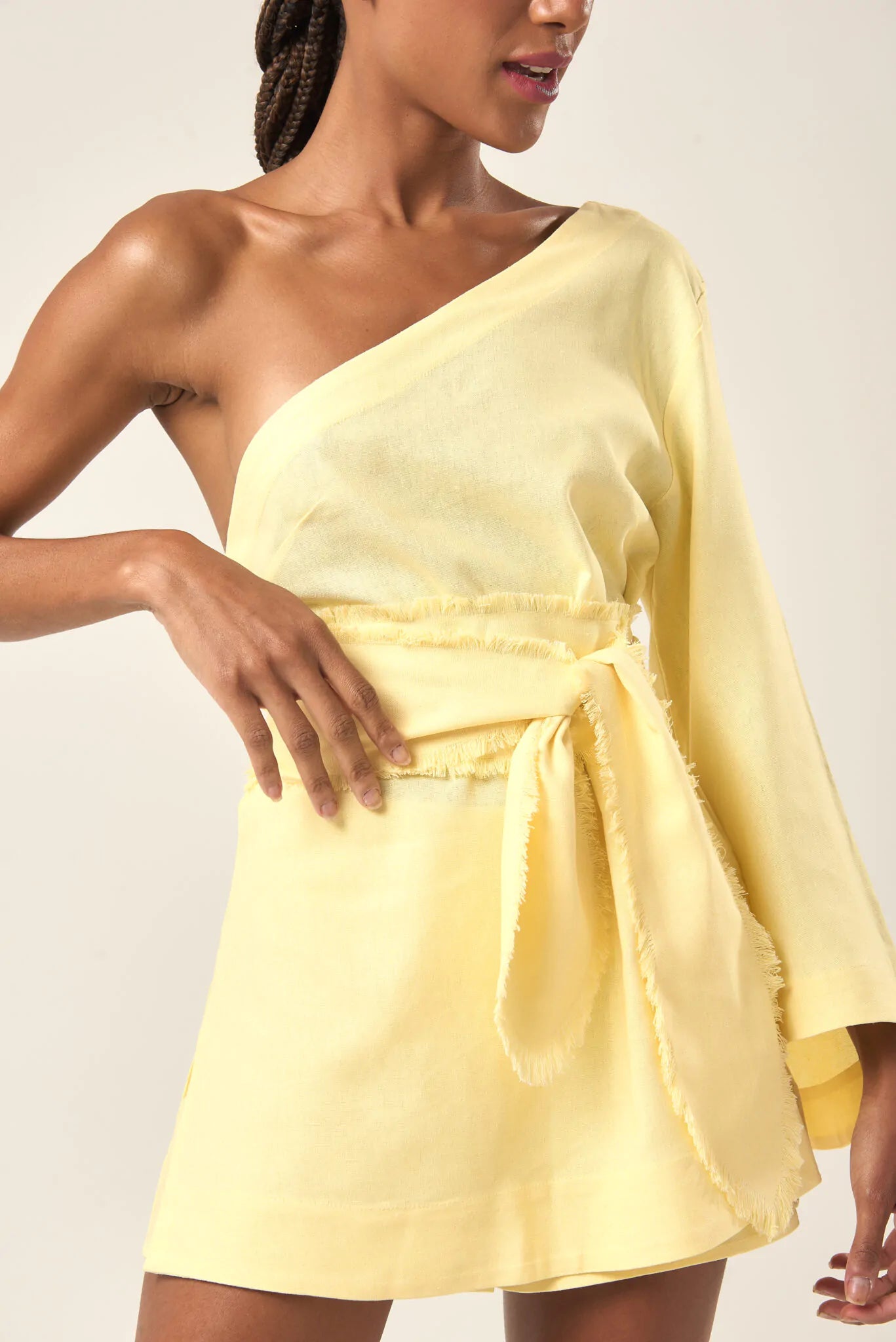 Short de linho baunilha Milena