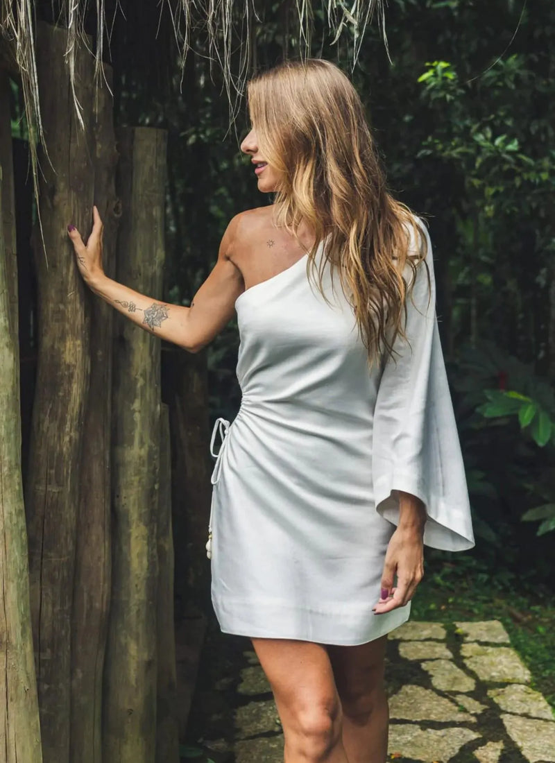 Vestido de linho off-white Camila