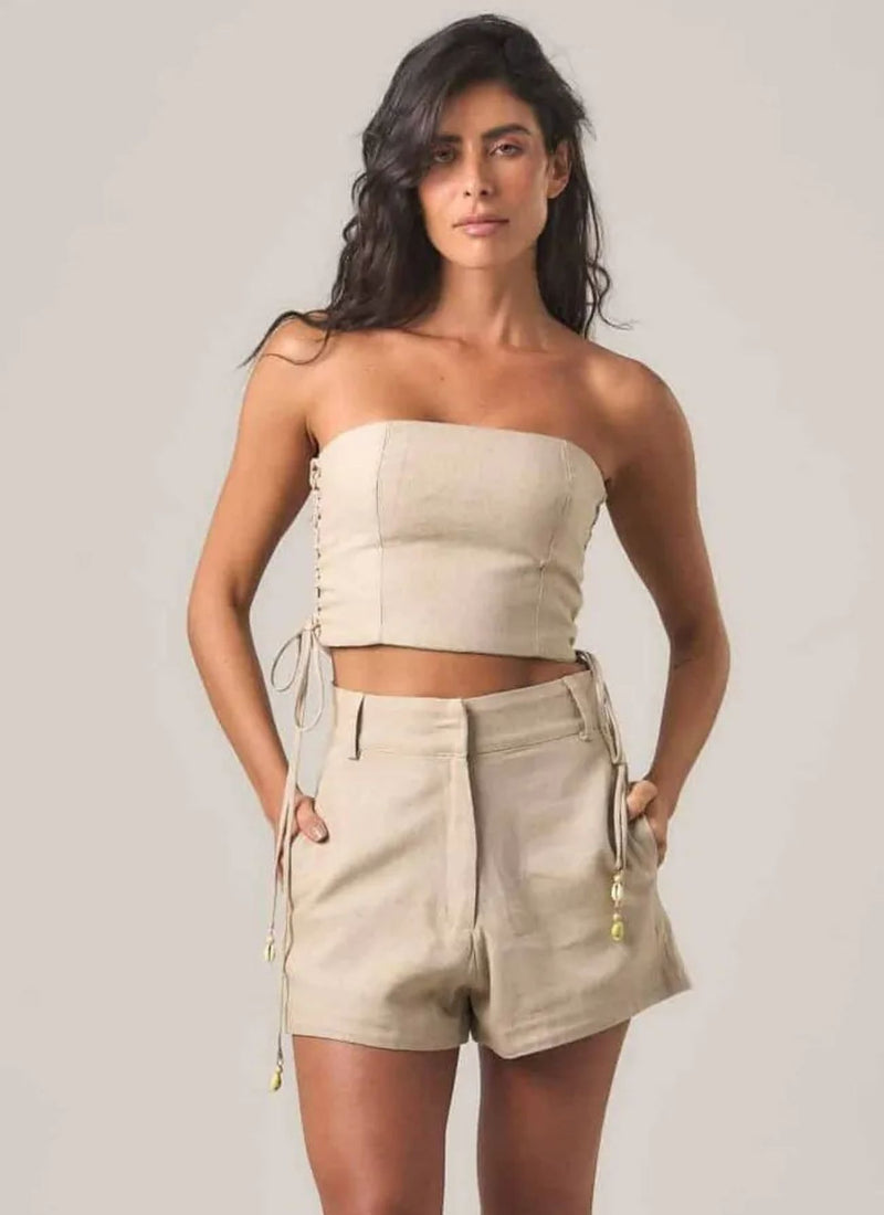 Short de linho areia Lari