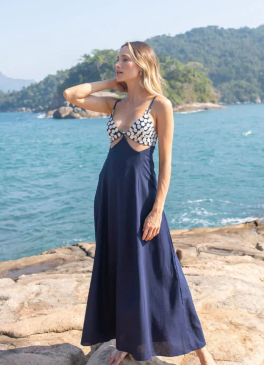 Vestido de Linho marinho Madrepérolas