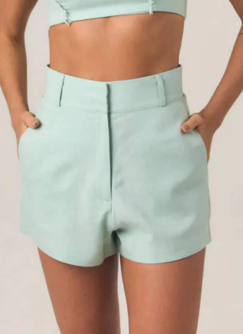 Short de linho verde-menta Lari