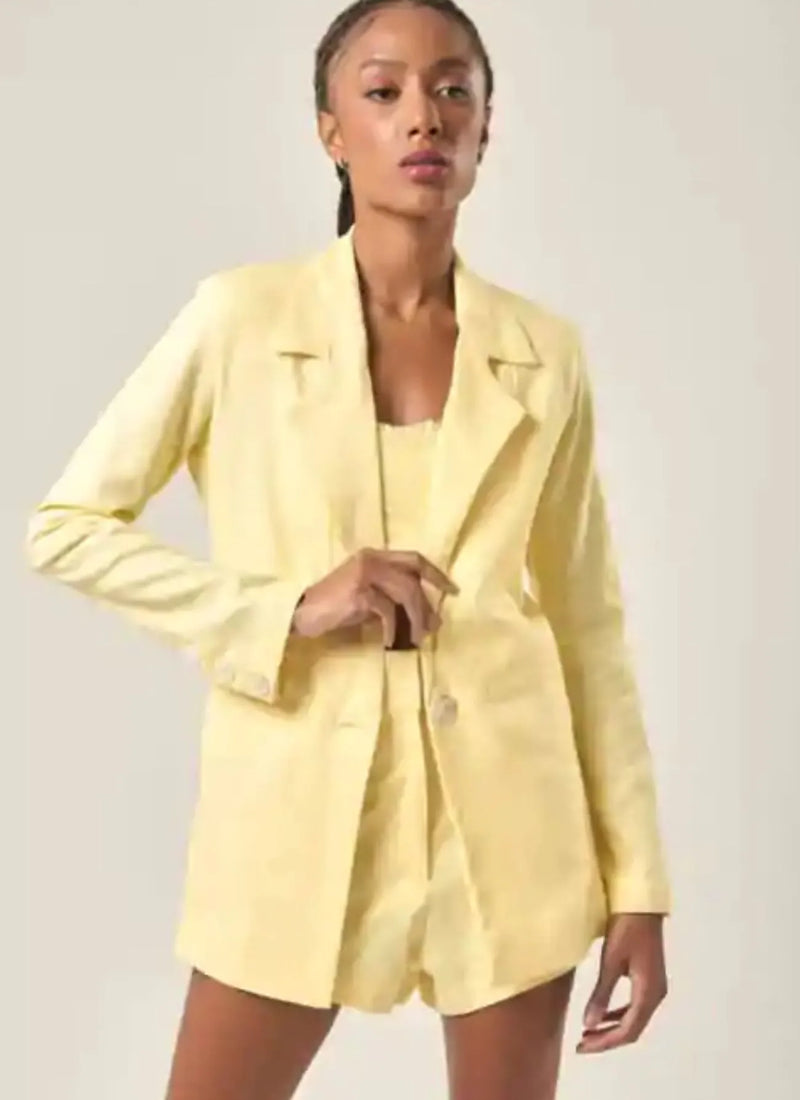 Blazer de linho baunilha Roberta