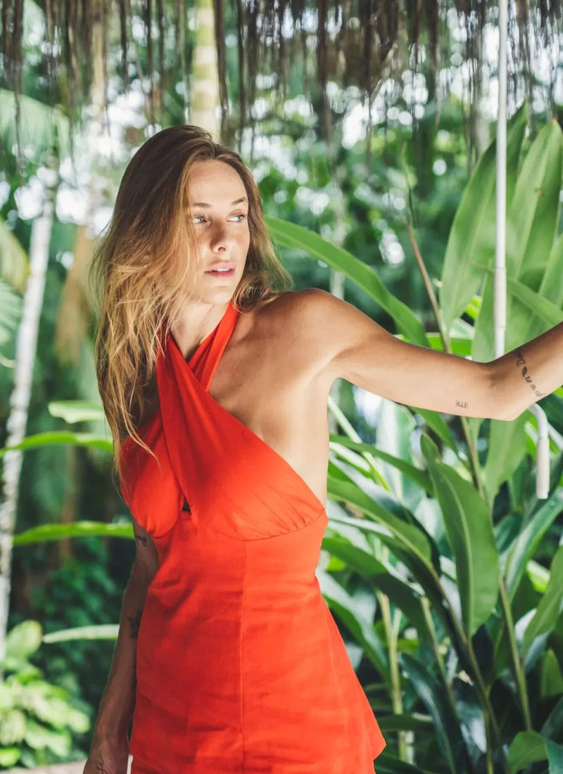 Bata de linho laranja-urucum Luisa