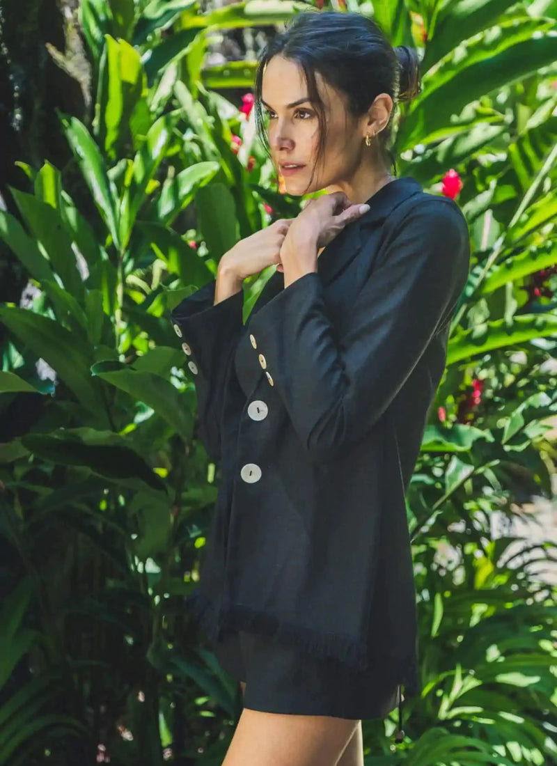 Blazer de linho preto Madrepérola