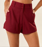 Short de linho vinho-bordô Lari