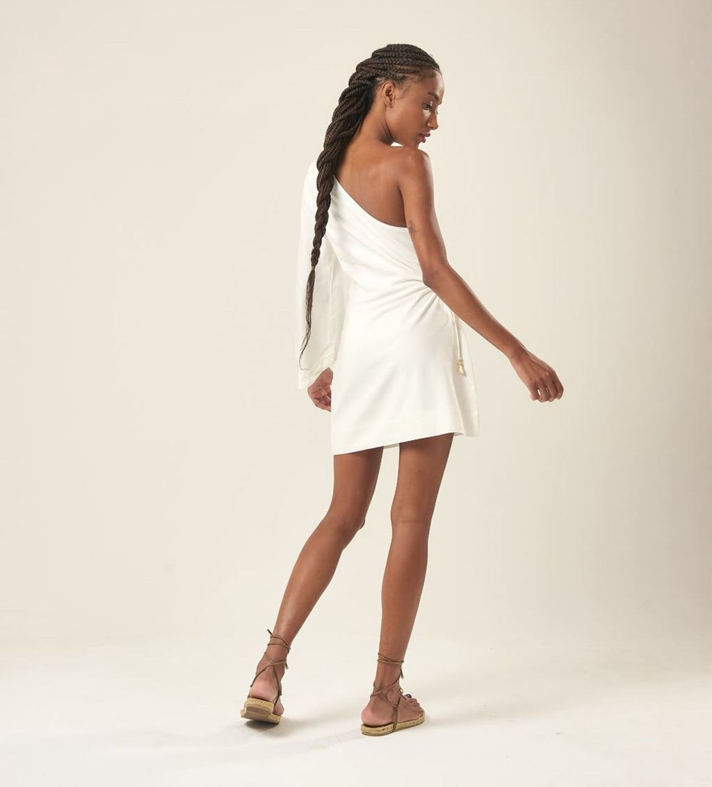 Vestido de linho off-white Camila