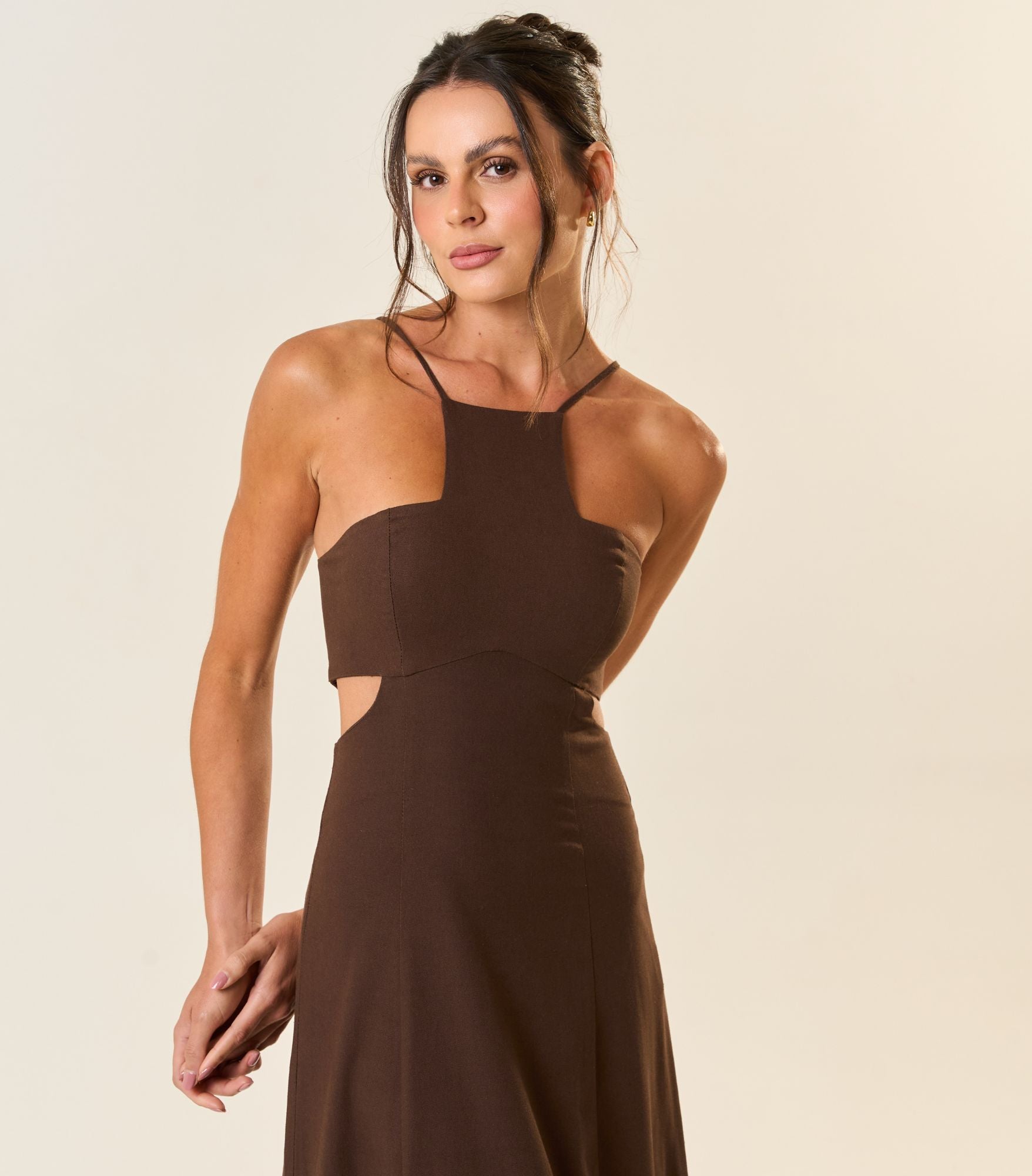 Vestido de Linho marrom-café Laila