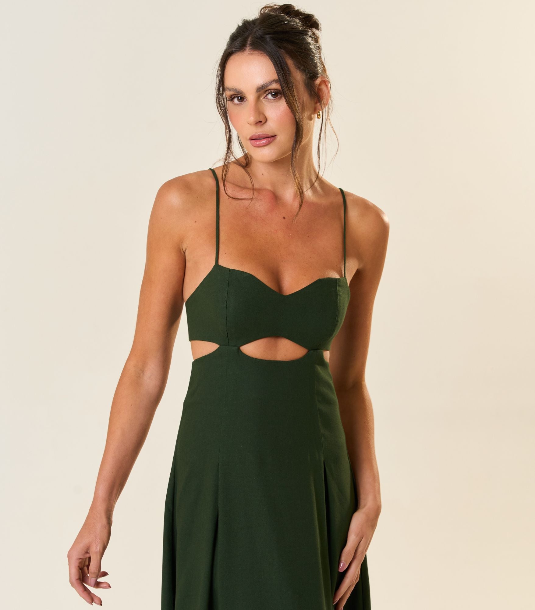 Vestido de Linho verde-floresta Catarina