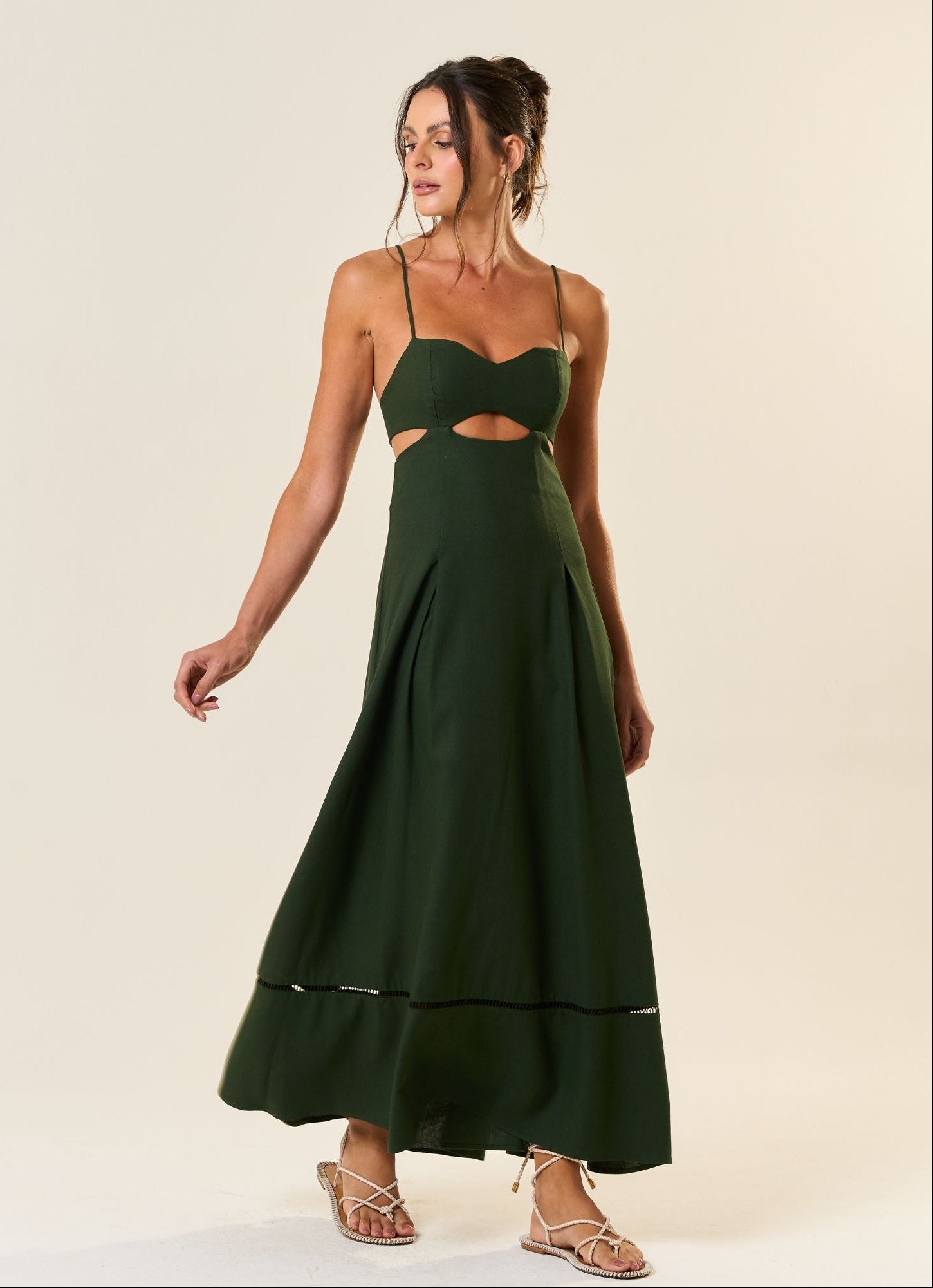 Vestido de Linho verde-floresta Catarina