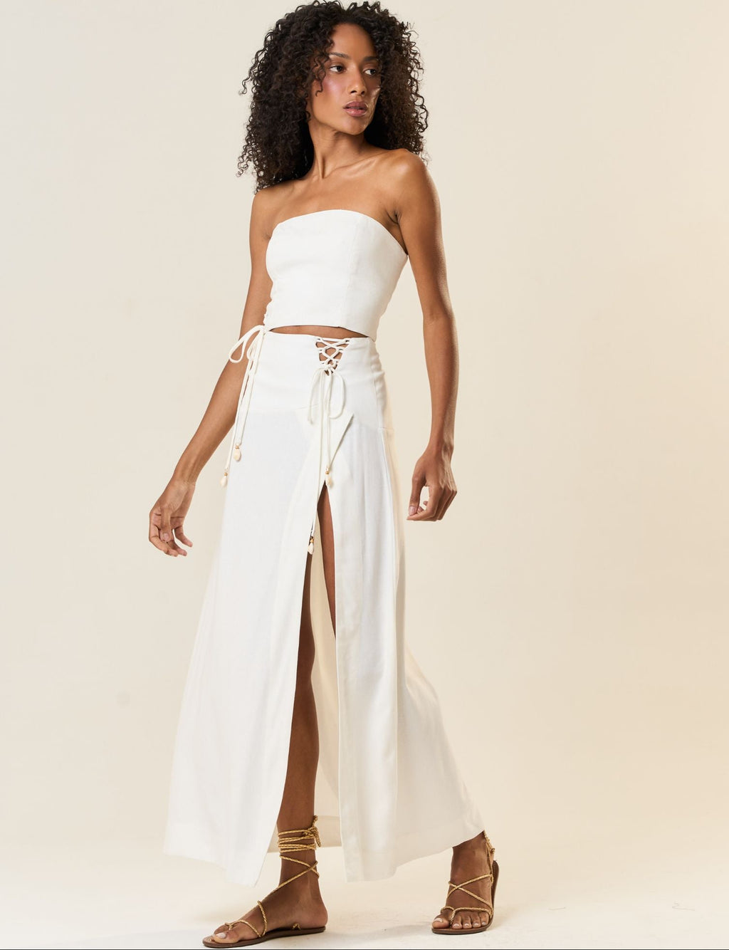 Top de linho off-white Zoe