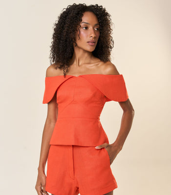 Top de linho laranja-urucum Dani
