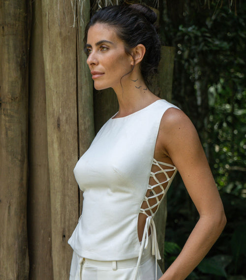 Top de linho off-white Lina