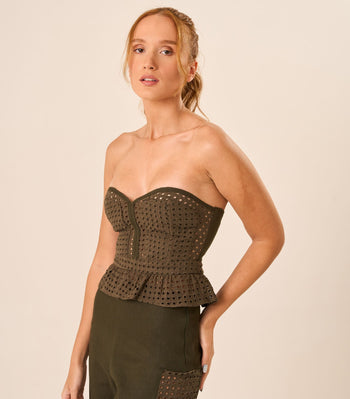 Top de Linho com Laise militar