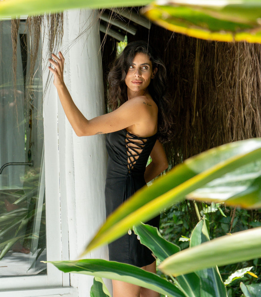 Vestido de linho preto Lucia