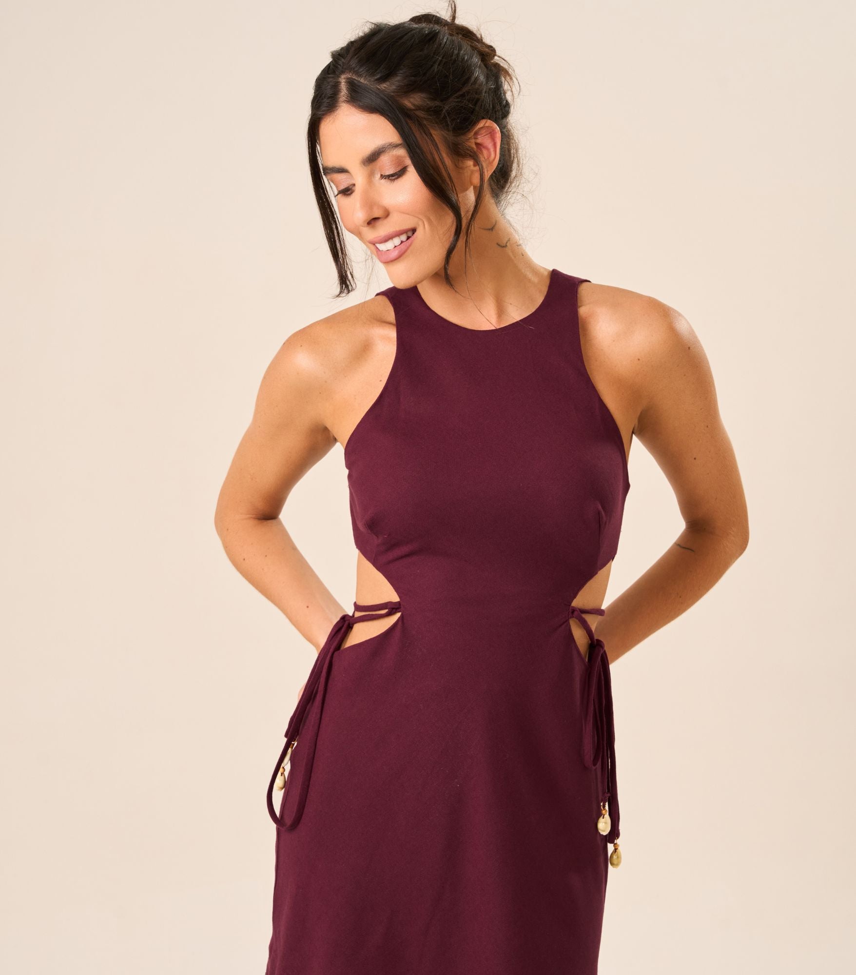 Vestido de linho jabuticaba Babi