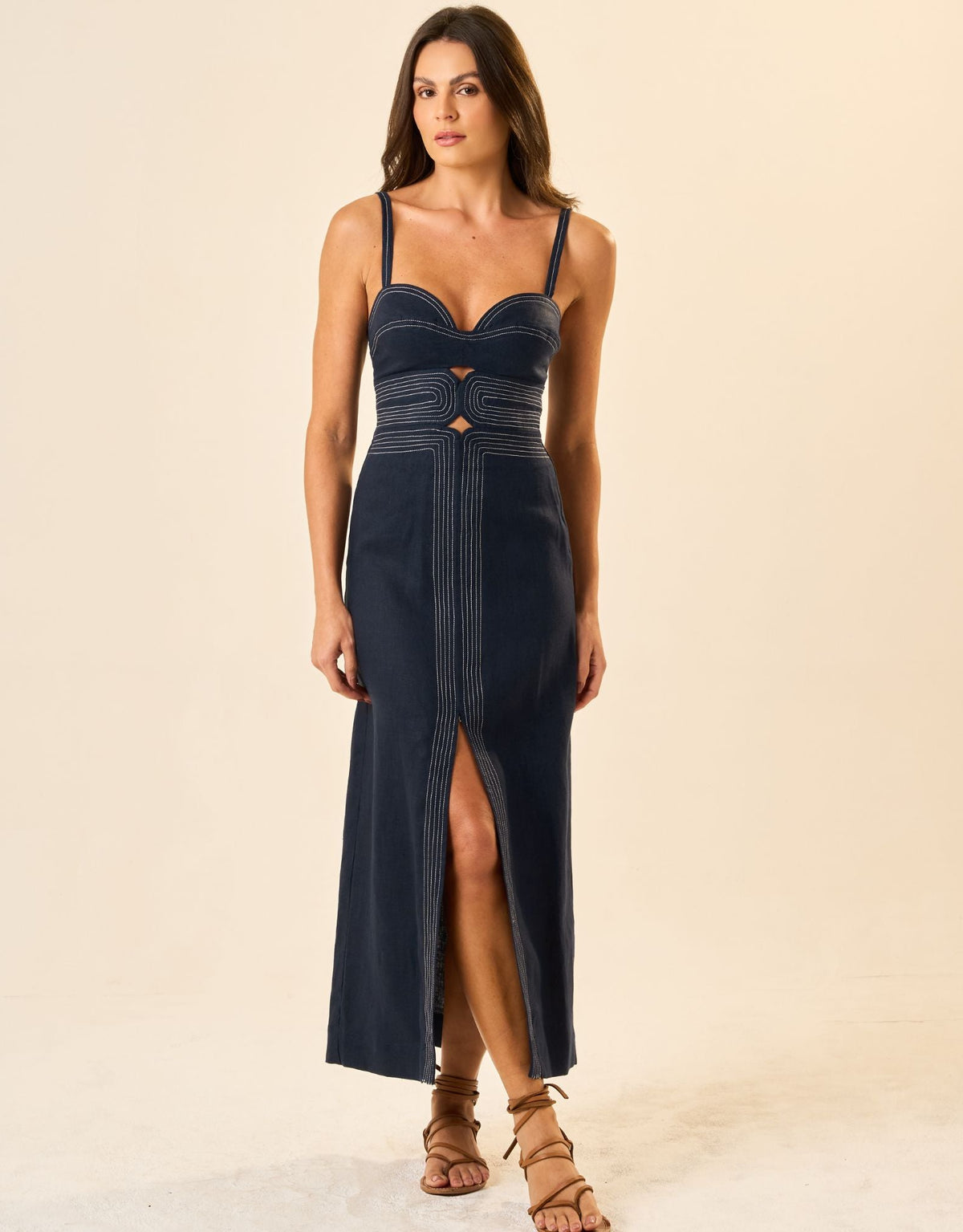 Vestido de Linho marinho Origem