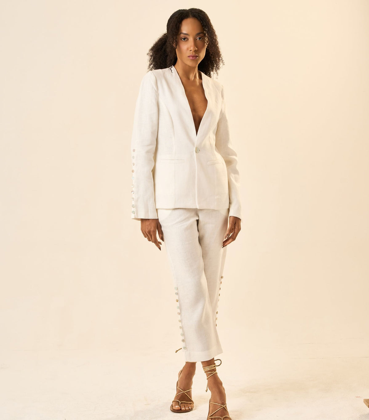 Calça de linho off-white Origem