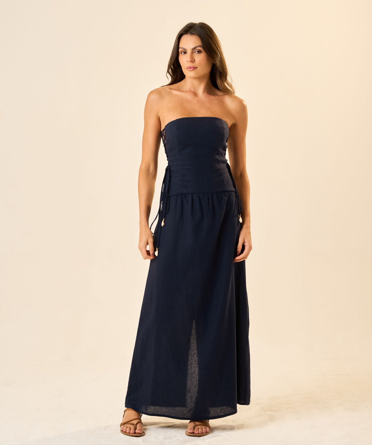 Vestido de Linho marinho Marcela