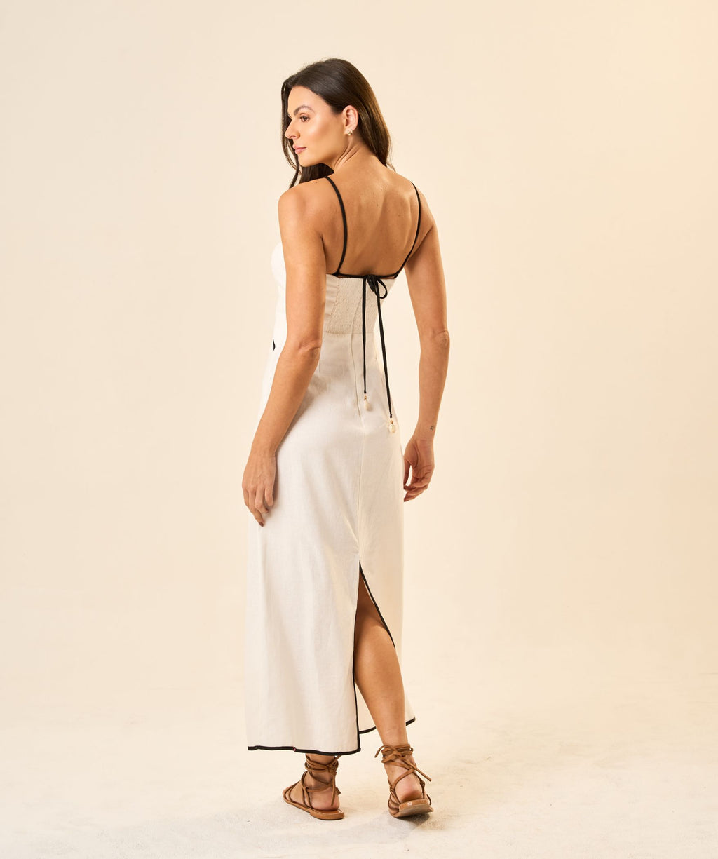 Vestido de Linho off-white Viés