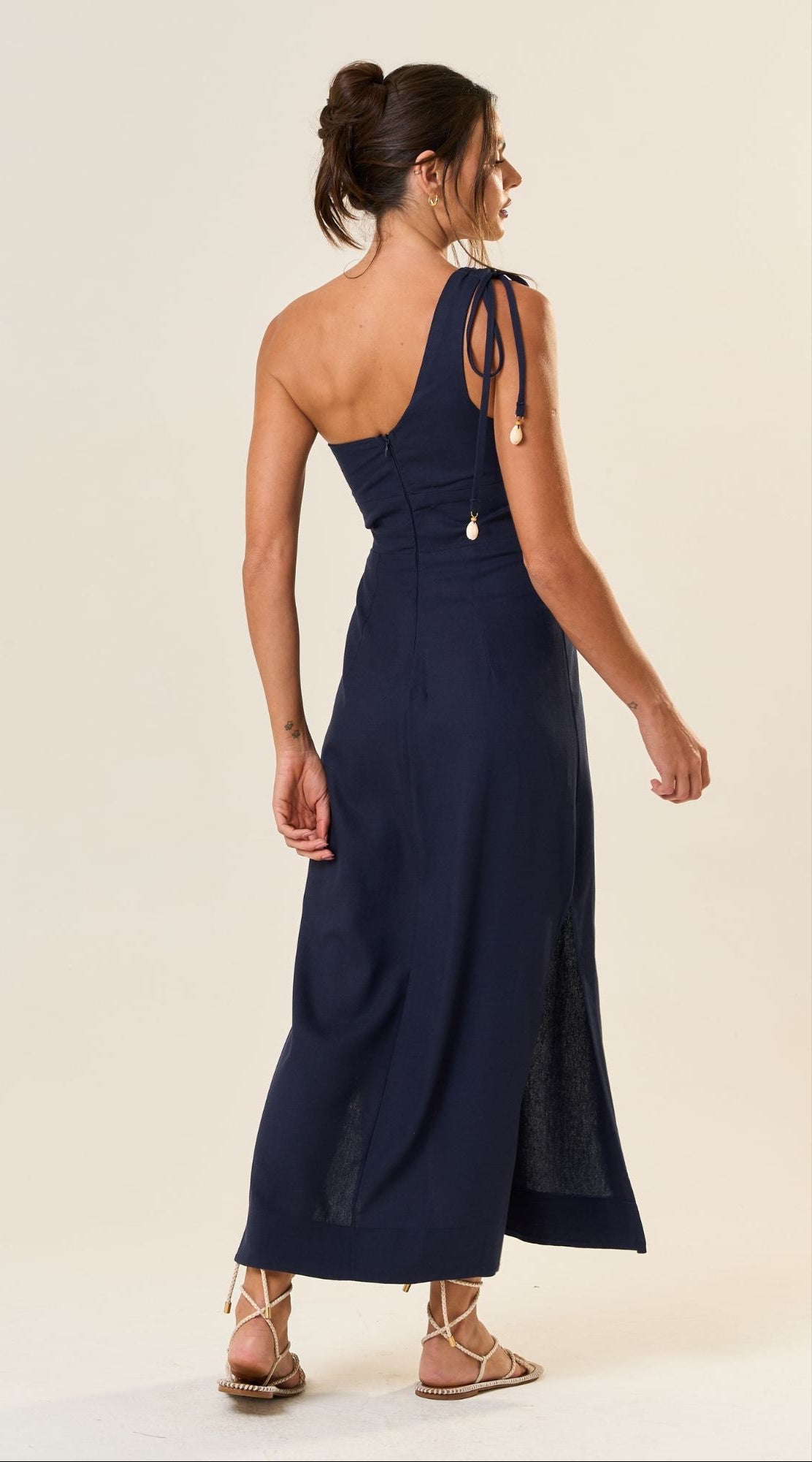 Vestido de Linho marinho Anna